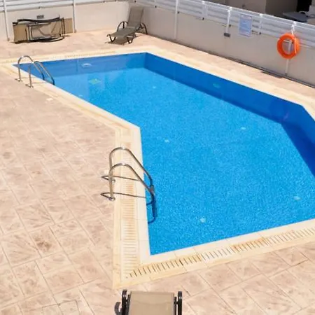 Rent Private 175 דירה