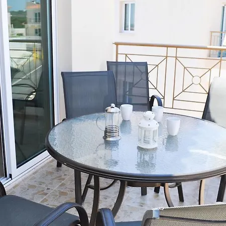 Rent Private 175 Διαμέρισμα *